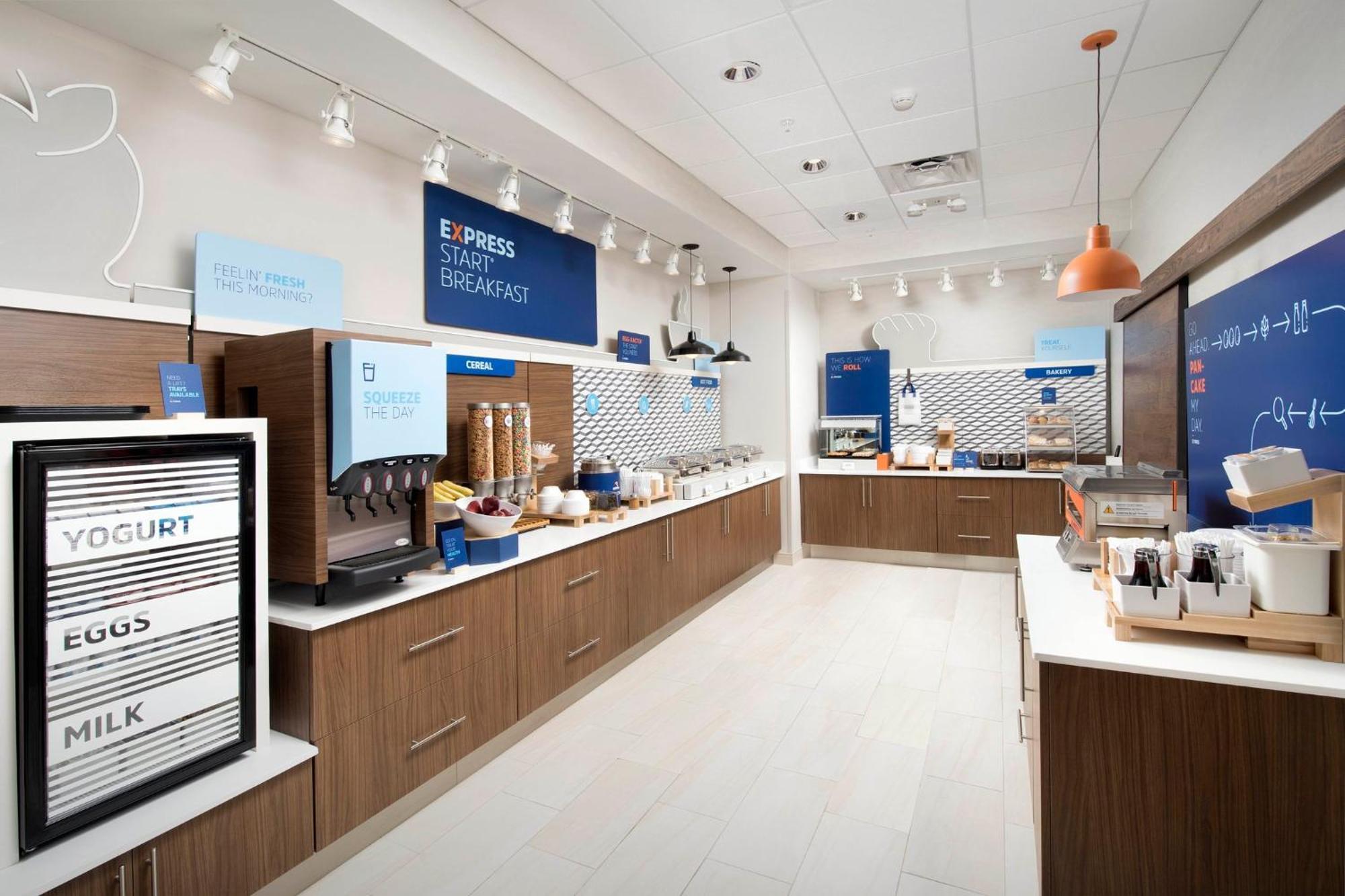 Holiday Inn Express & Suites Mansfield - Ontario By Ihg Bagian luar foto